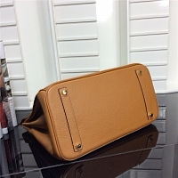 $108.00 USD Hermes AAA Quality Handbags #283042