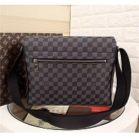 $80.00 USD Louis Vuitton LV AAA Quality Messenger Bags For Men #323205