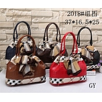 $32.00 USD Burberry Handbags #327026