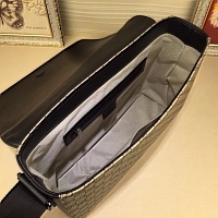 $82.00 USD Gucci AAA Quality Messenger Bags For Men #355665