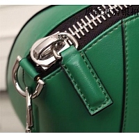 $111.50 USD Givenchy AAA Quality Handbags #389956