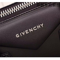 $112.00 USD Givenchy AAA Quality Handbags #389961