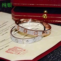 $88.30 USD Cartier AAA Quality Bracelets #399383