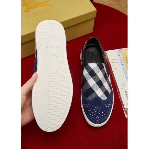 Replica Burberry Casual Shoes For Men #438261 $78.00 USD for Wholesale