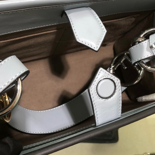Replica Fendi AAA Quality Handbags #438288 $255.00 USD for Wholesale