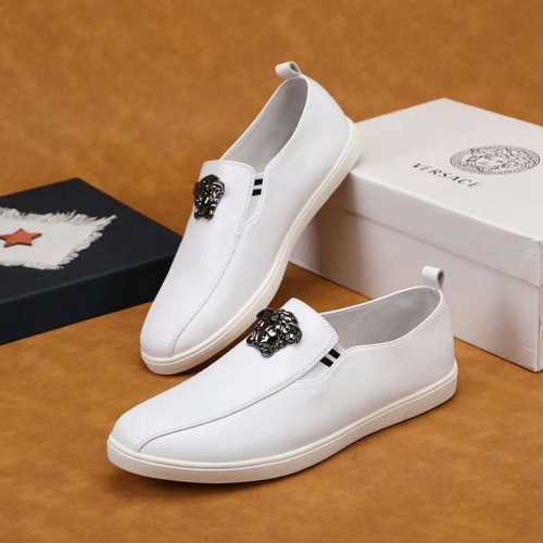 Replica Versace Casual Shoes For Men #439443 $81.20 USD for Wholesale