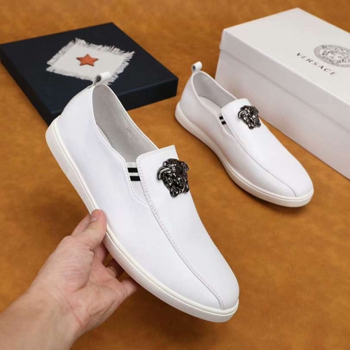 Replica Versace Casual Shoes For Men #439443 $81.20 USD for Wholesale