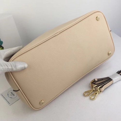 Replica Prada AAA Quality Handbags #440725 $97.40 USD for Wholesale
