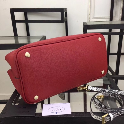 Replica Prada AAA Quality Handbags #440776 $129.30 USD for Wholesale
