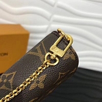 $58.00 USD Louis Vuitton AAA Quality Messenger Bags #435174