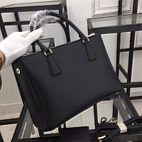 $100.60 USD Prada AAA Quality Handbags #440576