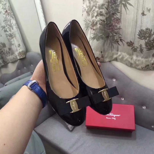 Replica Salvatore Ferragamo Flat Shoes For Women #443916 $74.00 USD for Wholesale