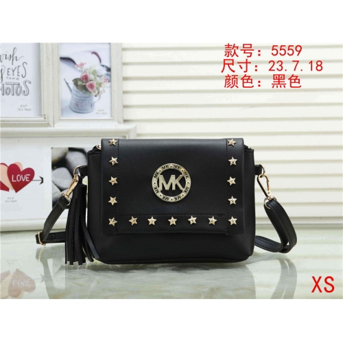 Michael Kors Fashion Messenger Bags #446851 $24.10 USD, Wholesale Replica Michael Kors Messenger Bags