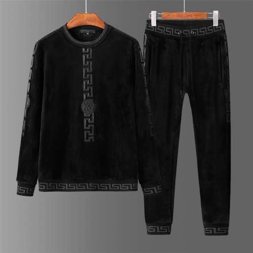 Versace Tracksuits Long Sleeved For Men #449018 $110.00 USD, Wholesale Replica Versace Tracksuits
