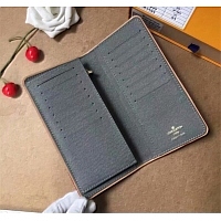 $49.00 USD Louis Vuitton LV AAA Wallets #450697