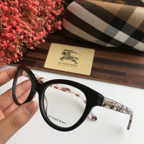 BurBerry AAA Quality Goggles #458975 $43.50 USD, Wholesale Replica Burberry Fashion Goggles