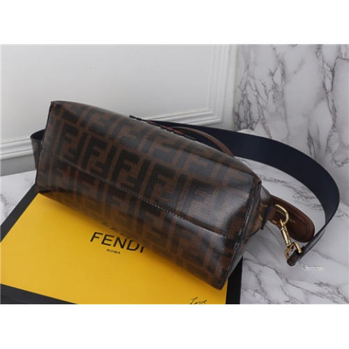 Replica Fendi AAA Quality Handbags #464293 $102.00 USD for Wholesale