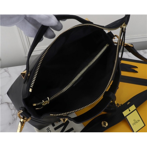Replica Fendi AAA Quality Handbags #464293 $102.00 USD for Wholesale