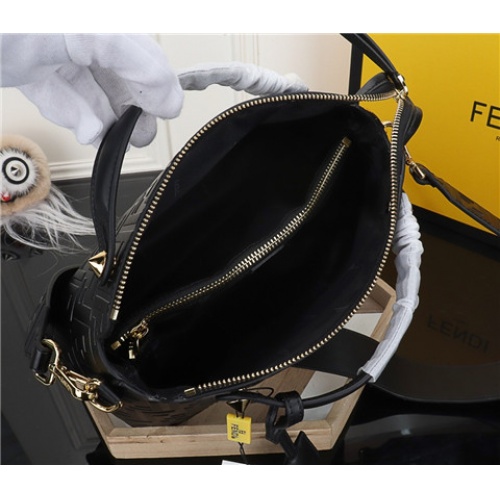 Replica Fendi AAA Quality Handbags #464298 $109.00 USD for Wholesale