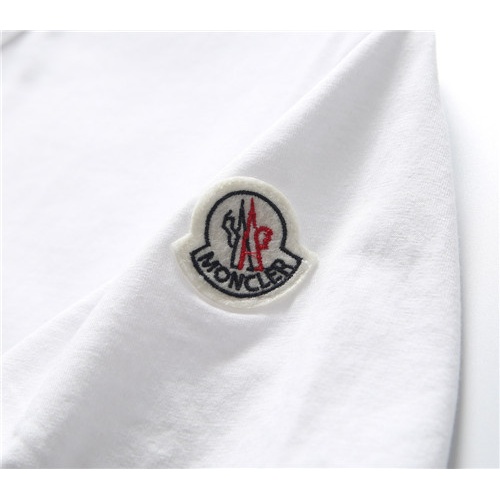 Replica Moncler T-Shirts Short Sleeved For Men #465533 $26.50 USD for Wholesale