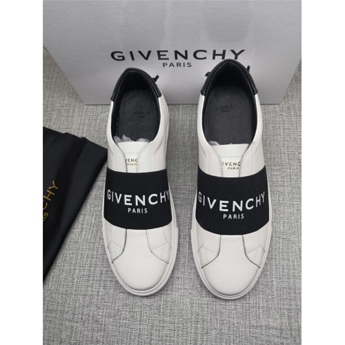 Givenchy Casual Shoes For Women #471247