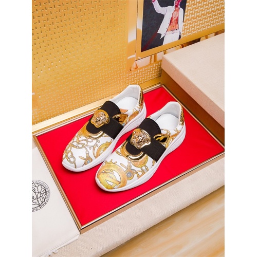 Versace Casual Shoes For Men #471481 $71.00 USD, Wholesale Replica Versace Flat Shoes