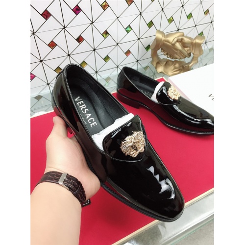 Versace Leather Shoes For Men #471808 $82.00 USD, Wholesale Replica Versace Leather Shoes