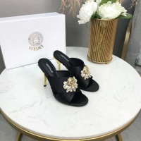 $80.00 USD Versace Fashion Slippers For Women #480910