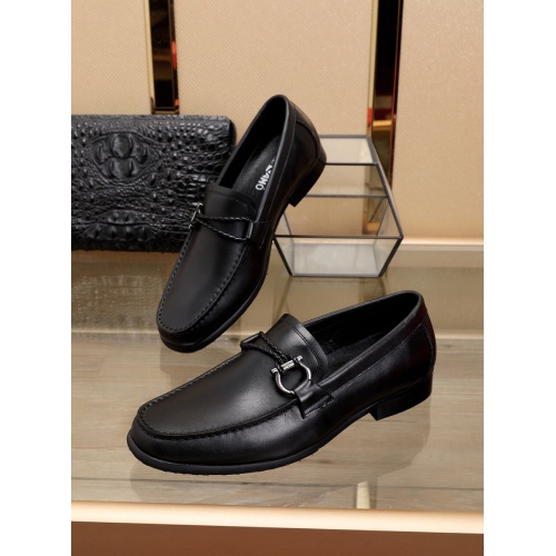 Salvatore Ferragamo SF Leather Shoes For Men #481330