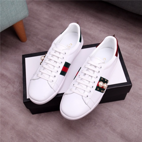Replica Gucci Casual Shoes For Women #487204 $72.00 USD for Wholesale