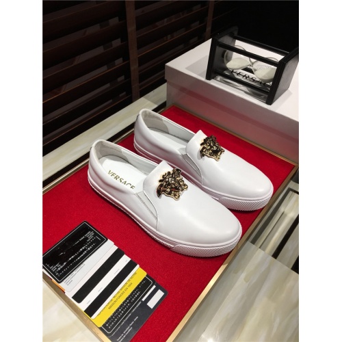 Replica Versace Casual Shoes For Men #487935 $78.00 USD for Wholesale
