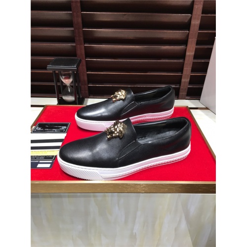Replica Versace Casual Shoes For Men #487936 $78.00 USD for Wholesale
