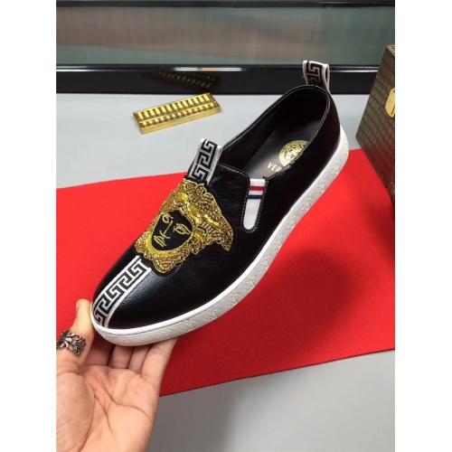 Replica Versace Casual Shoes For Men #487943 $75.00 USD for Wholesale