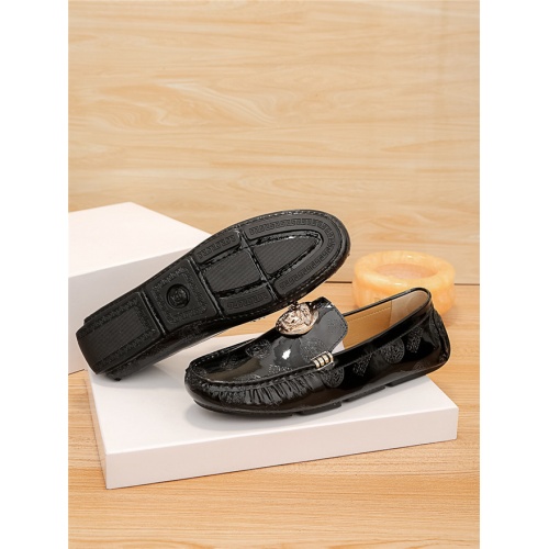 Versace Leather Shoes For Men #487988 $75.00 USD, Wholesale Replica Versace Leather Shoes