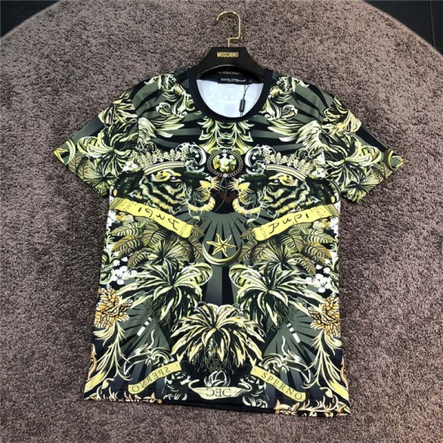 Replica Versace Fashion Tracksuits Short Sleeved For Men #492853 $78.00 USD for Wholesale