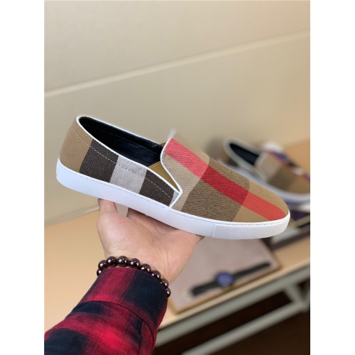 Burberry Casual Shoes For Men #495177 $60.00 USD, Wholesale Replica Burberry Casual Shoes