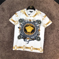 $78.00 USD Versace Fashion Tracksuits Short Sleeved For Men #492851