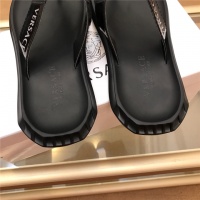 $42.00 USD Versace Fashion Slippers For Men #494828