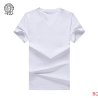 $25.00 USD Versace T-Shirts Short Sleeved For Men #496497