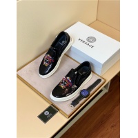 $75.00 USD Versace Casual Shoes For Men #498606