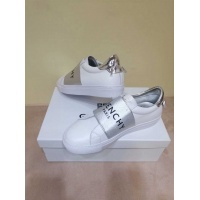 $82.00 USD Givenchy Casual Shoes For Men #499452