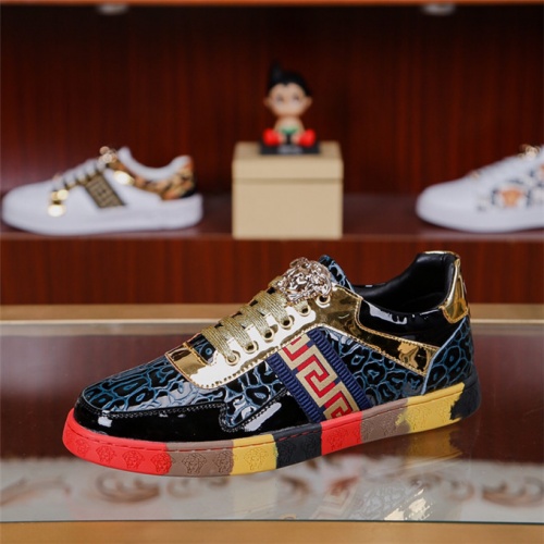 Replica Versace Casual Shoes For Men #509924 $76.00 USD for Wholesale