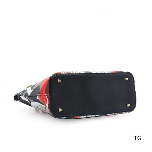 Replica Carolina Herrera Fashion Handbags #511825 $29.00 USD for Wholesale