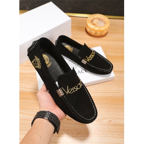 Replica Versace Casual Shoes For Men #513301 $72.00 USD for Wholesale
