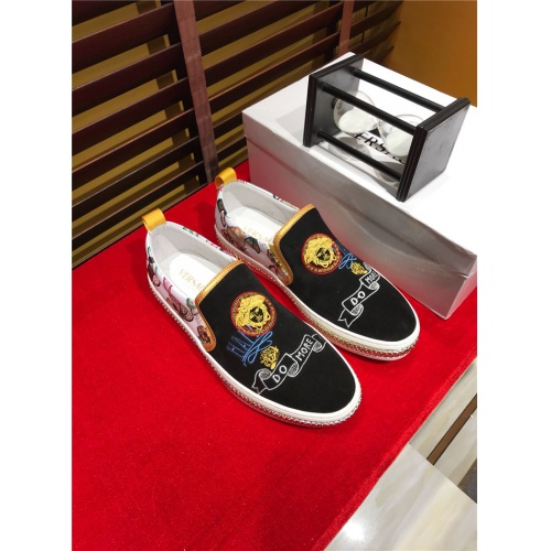 Replica Versace Casual Shoes For Men #514372 $76.00 USD for Wholesale