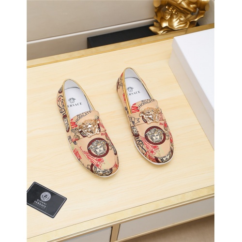 Replica Versace Flat Shoes For Men #515333 $76.00 USD for Wholesale