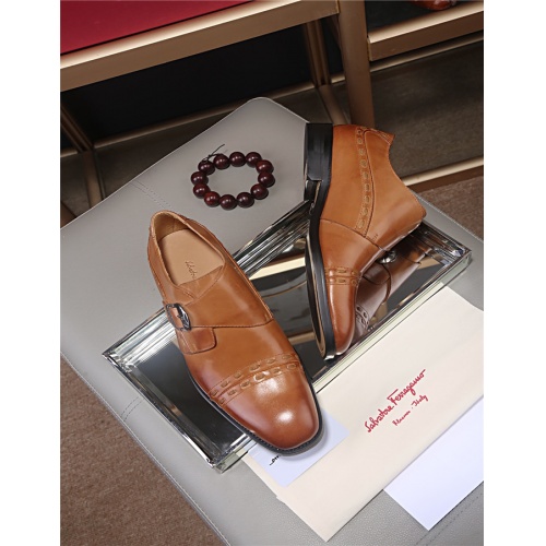 Replica Salvatore Ferragamo Leather Shoes For Men #516645 $122.00 USD for Wholesale