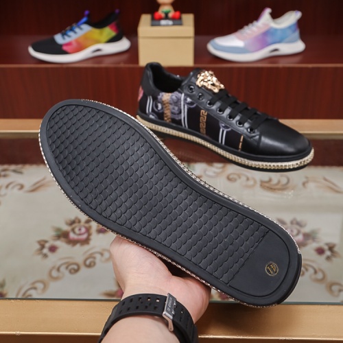 Replica Versace Casual Shoes For Men #516659 $76.00 USD for Wholesale