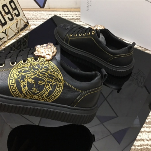 Replica Versace Casual Shoes For Men #516798 $82.00 USD for Wholesale