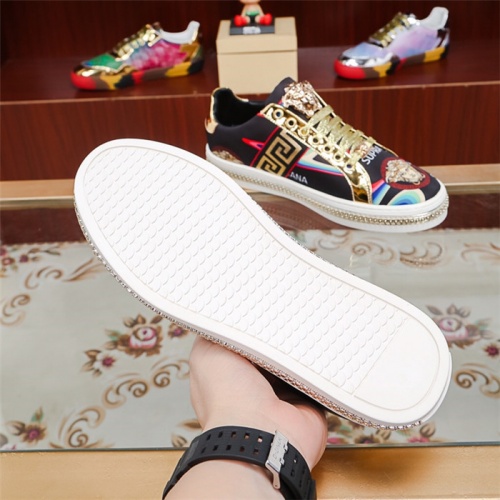 Replica Versace Casual Shoes For Men #517142 $72.00 USD for Wholesale